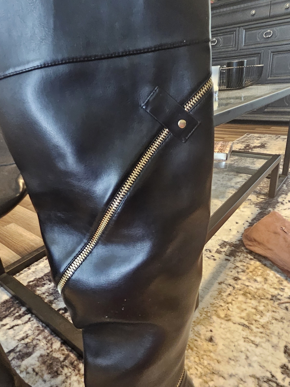 Black Women's Thigh High Heel Zip-Accent Boots - Picture 6 of 6